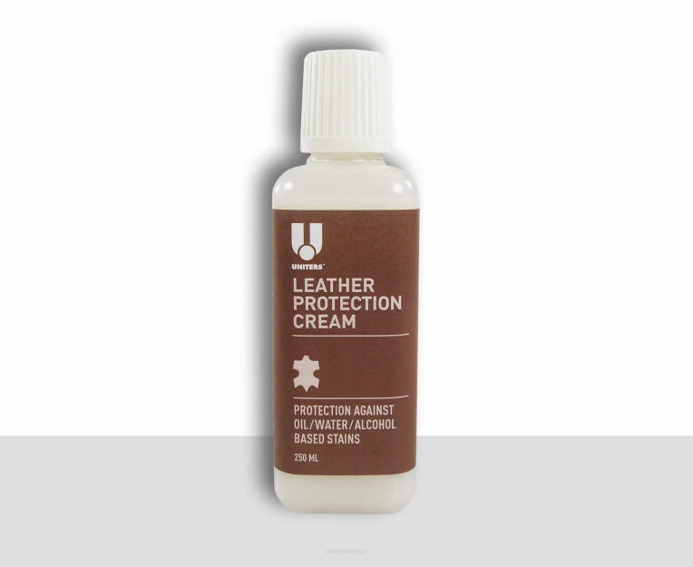 Do czyszczenia, konserwacji impregnacji skór Leather Master PROTECTION CREAM 250ml